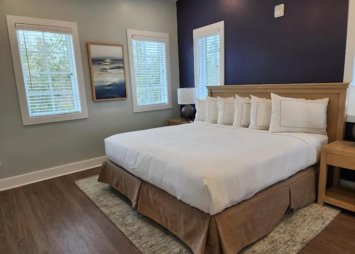 Eagle & The At Gulf State Park Lodge Gulf Shores
