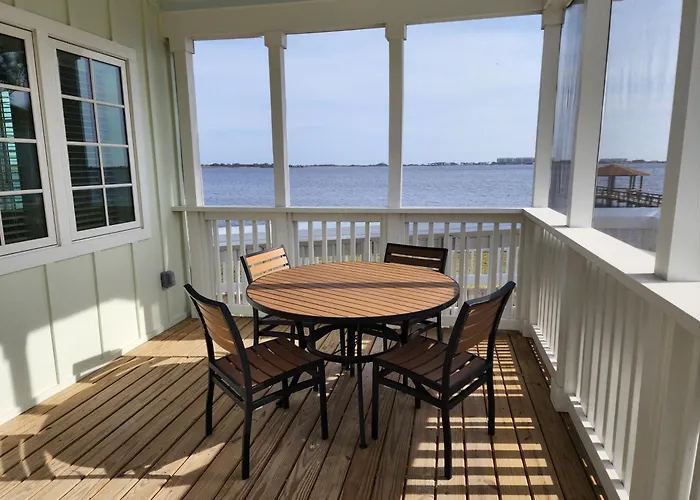 Eagle & The At Gulf State Park Lodge